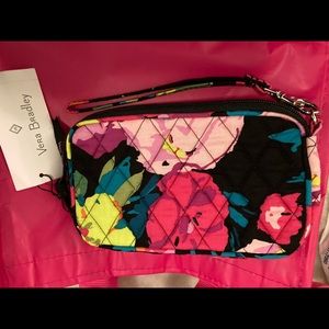 2 piece set Vera Bradley wallet and wristlet new